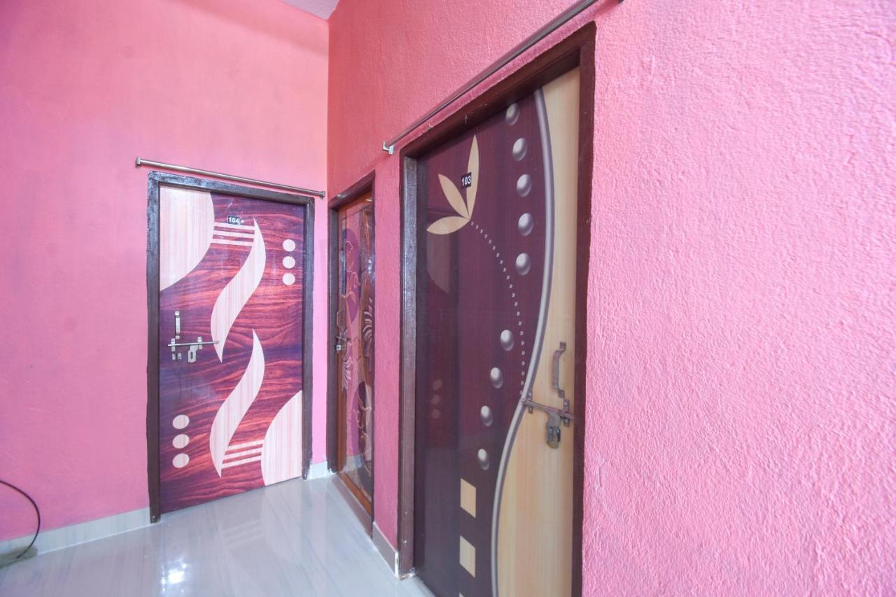 Spot On 75786 Urban Village Calcutta Extérieur photo