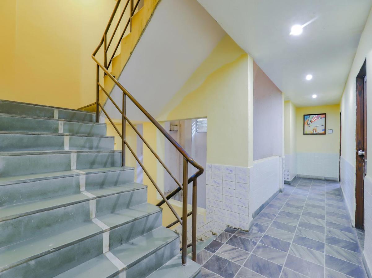 Spot On 75786 Urban Village Calcutta Extérieur photo